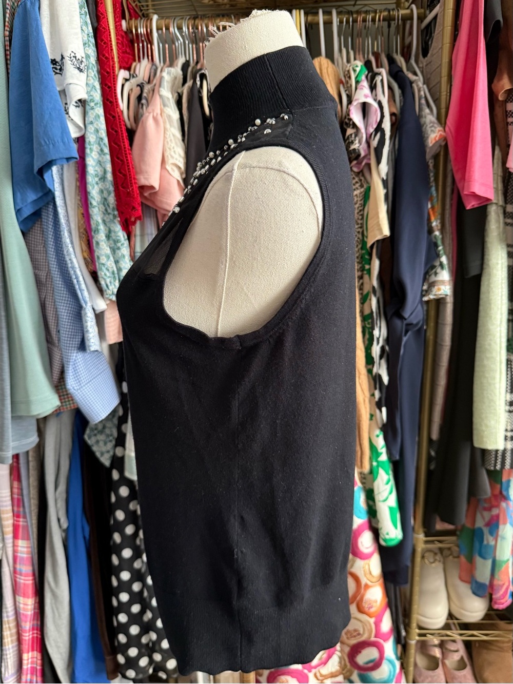Cable & Gauge Black Rhinestone Mesh Yoke Sleeveless Mock Neck Top - Medium - Picture 3 of 8